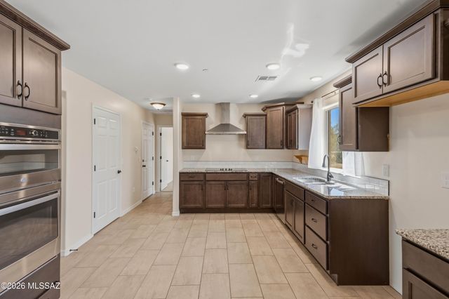 3730 E Tapia Drive, Vail, AZ 85641