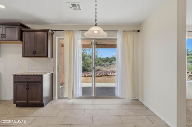 3730 E Tapia Drive, Vail, AZ 85641