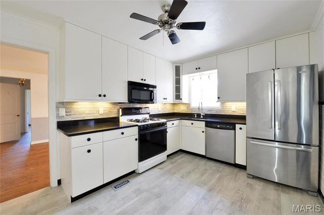 4 Girard, St Louis, MO 63119