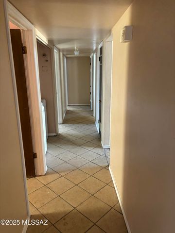 4801 E Fairmount Street, Tucson, AZ 85712