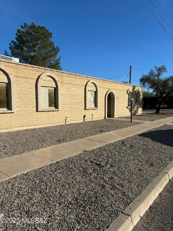 4801 E Fairmount Street, Tucson, AZ 85712