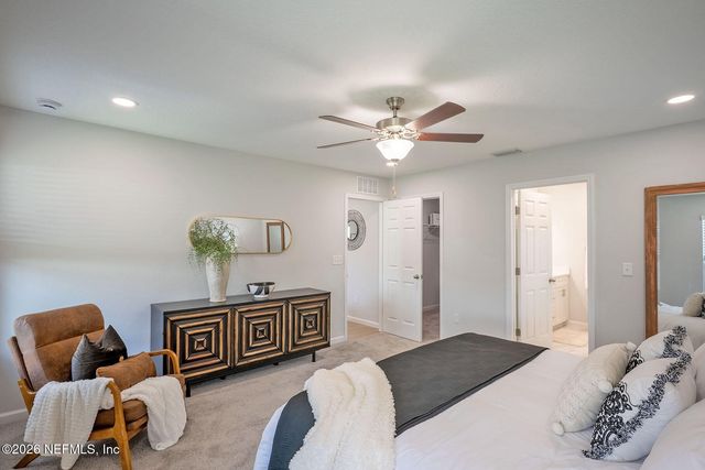 1326 JEWELSTONE Lane, Jacksonville, FL 32221