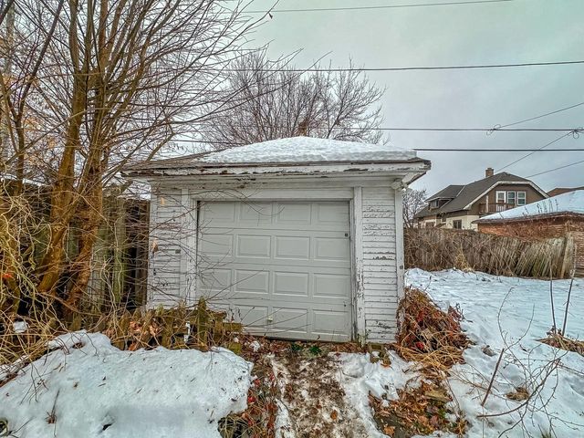 3031 N 60th STREET, Milwaukee, WI 53210