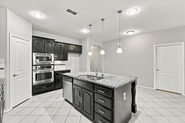 4716 Kendrick Peak Way, Fort Worth, TX 76244
