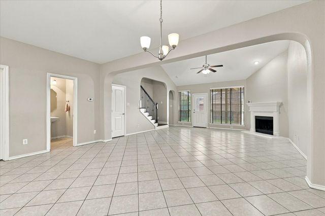 4716 Kendrick Peak Way, Fort Worth, TX 76244