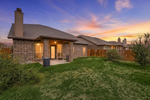 4716 Kendrick Peak Way, Fort Worth, TX 76244