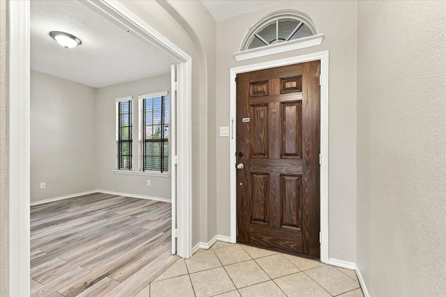 4716 Kendrick Peak Way, Fort Worth, TX 76244