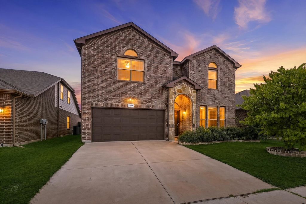4716 Kendrick Peak Way, Fort Worth, TX 76244 — photo 2