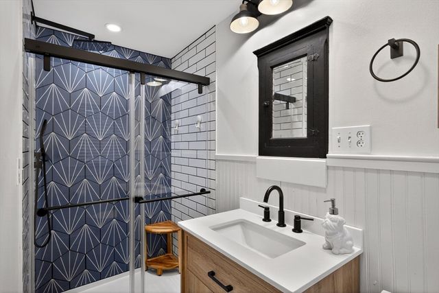 962 Commercial Street Unit 5, Provincetown, MA 02657