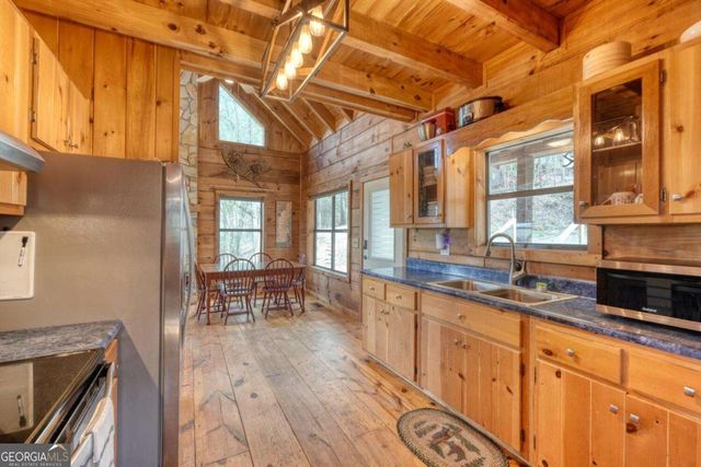 340 Mountain Top Drive, Murphy, NC 28906
