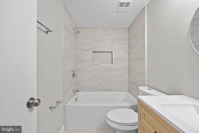 8705 FERRYSBURG WAY, Gaithersburg, MD 20886