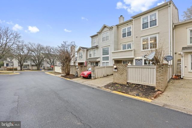 8705 FERRYSBURG WAY, Gaithersburg, MD 20886