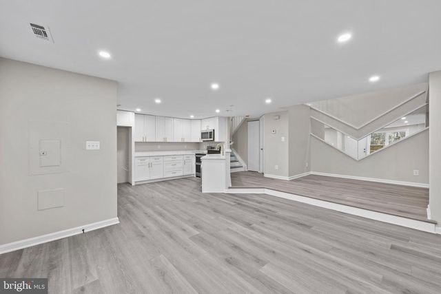 8705 FERRYSBURG WAY, Gaithersburg, MD 20886