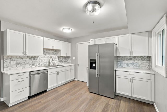 4516 51st Street, Moline, IL 61265