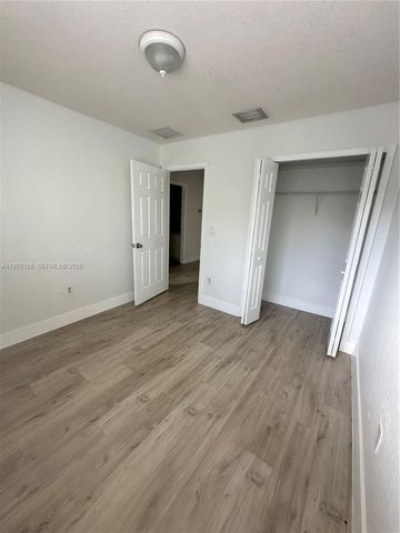 1481 SE 24th Ct 243, Homestead, FL 33035