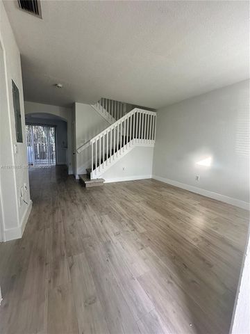 1481 SE 24th Ct 243, Homestead, FL 33035