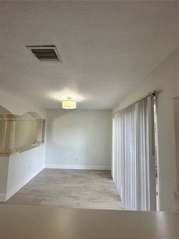 1481 SE 24th Ct 243, Homestead, FL 33035