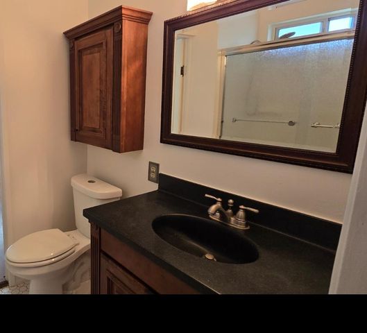 34 Washington St, Colfax, CA 95713