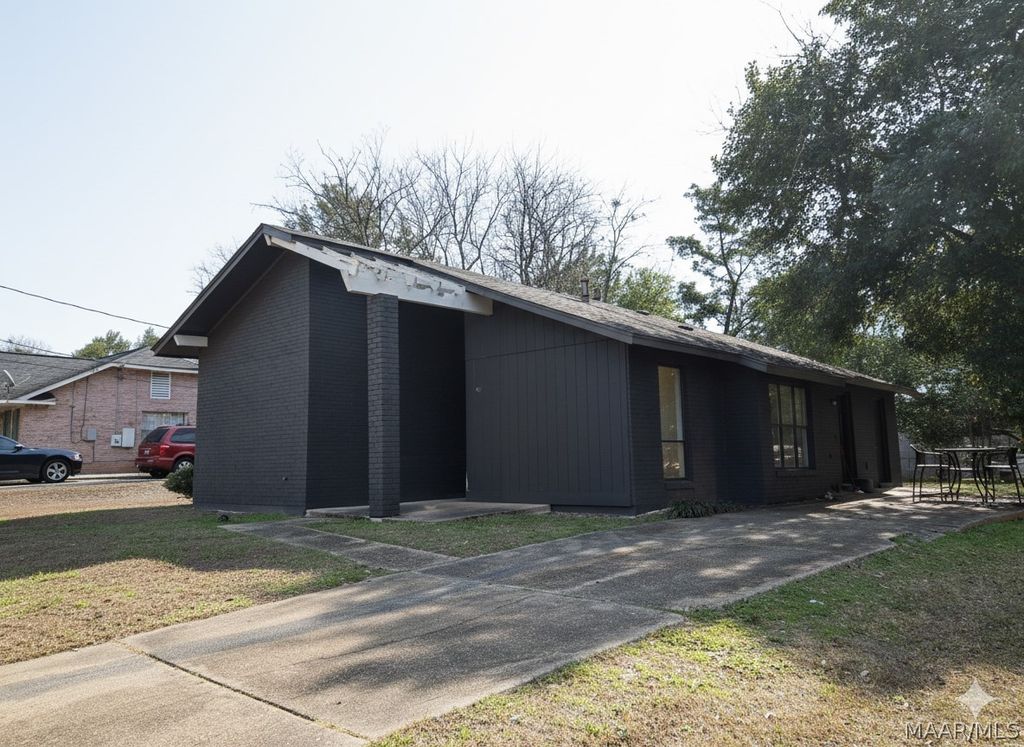 4012 Monterey Court, Montgomery, AL 36116