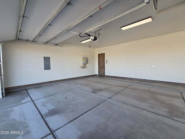 6561 W PALOMINO Way, Coolidge, AZ 85128