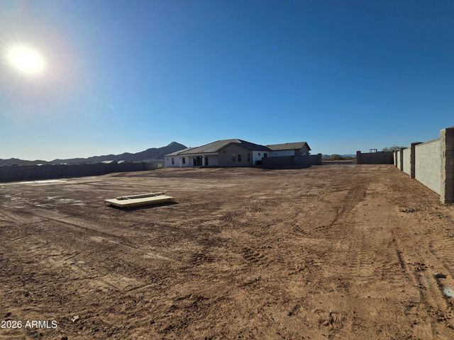 6561 W PALOMINO Way, Coolidge, AZ 85128