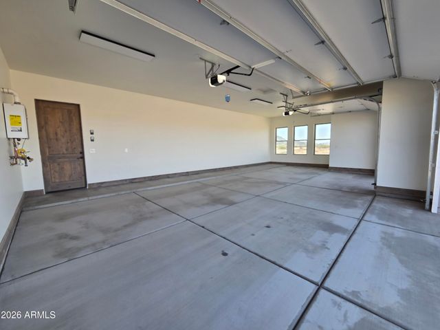 6561 W PALOMINO Way, Coolidge, AZ 85128