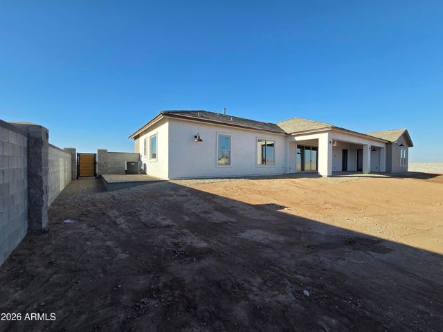 6561 W PALOMINO Way, Coolidge, AZ 85128
