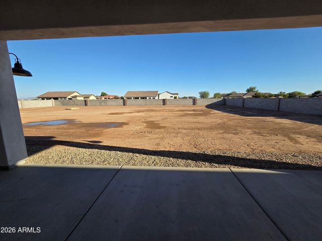 6561 W PALOMINO Way, Coolidge, AZ 85128