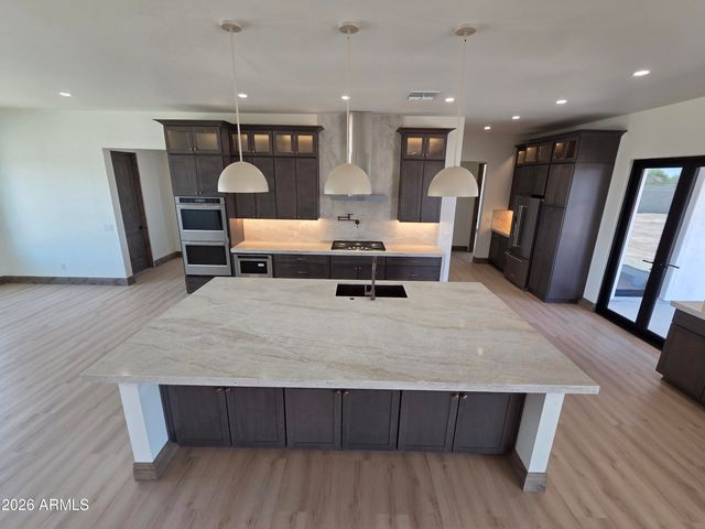 6561 W PALOMINO Way, Coolidge, AZ 85128