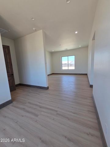 6561 W PALOMINO Way, Coolidge, AZ 85128