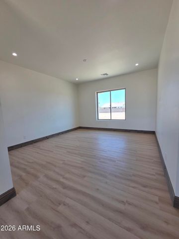6561 W PALOMINO Way, Coolidge, AZ 85128
