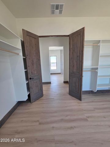 6561 W PALOMINO Way, Coolidge, AZ 85128