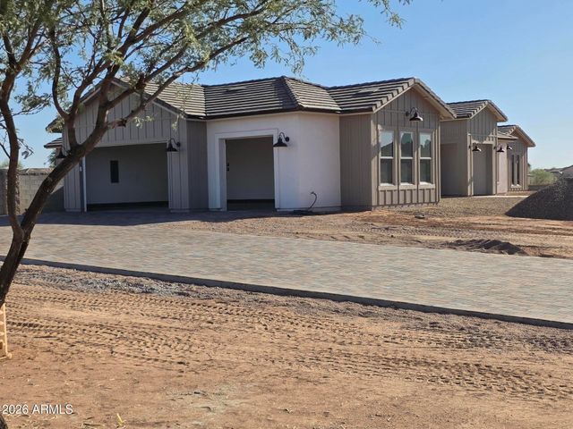 6561 W PALOMINO Way, Coolidge, AZ 85128