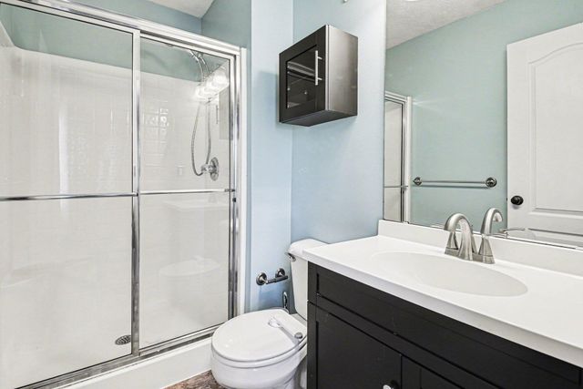 712 Lakefield Drive, Independence, KY 41051