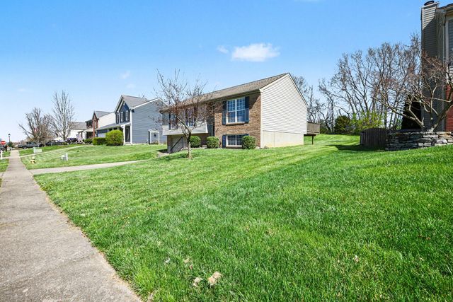 712 Lakefield Drive, Independence, KY 41051