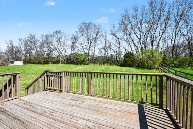 712 Lakefield Drive, Independence, KY 41051