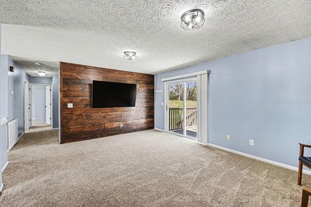 712 Lakefield Drive, Independence, KY 41051