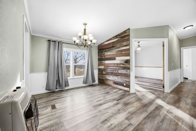 14716 E 400 Road, Claremore, OK 74017