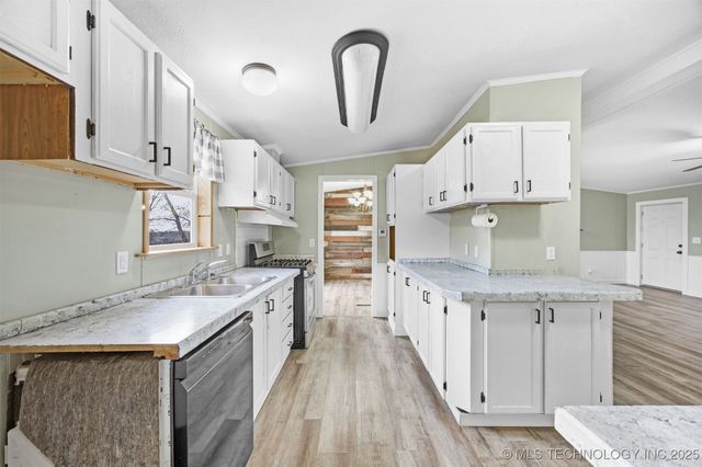 14716 E 400 Road, Claremore, OK 74017