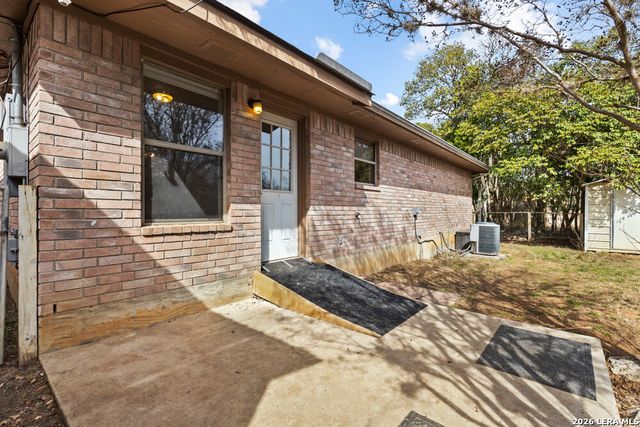 292 Montague, Bandera, TX 78003
