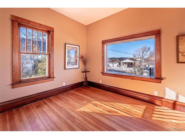 108 E 6th St, Trinidad, CO 81082