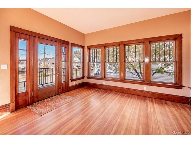 108 E 6th St, Trinidad, CO 81082