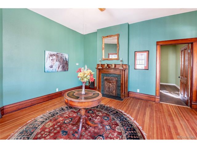 108 E 6th St, Trinidad, CO 81082