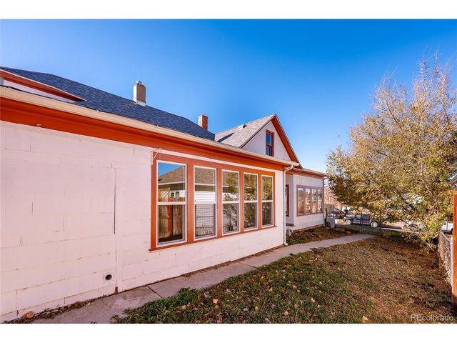 108 E 6th St, Trinidad, CO 81082