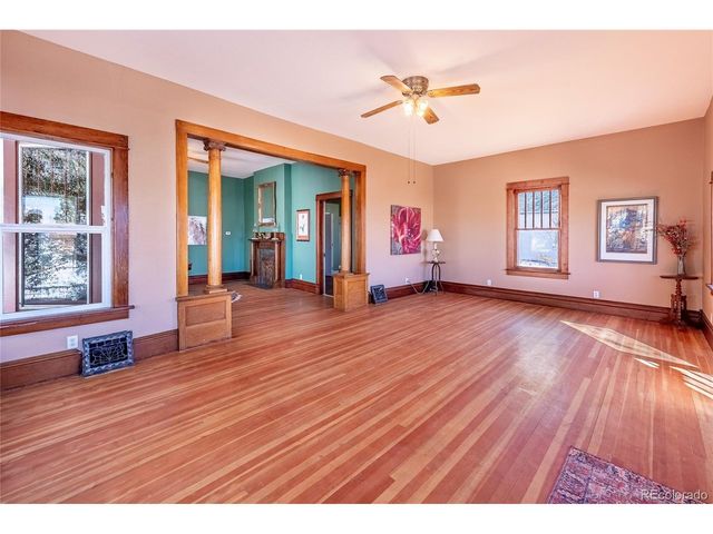108 E 6th St, Trinidad, CO 81082