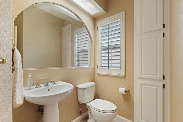 3838 Annandale Ct, Stockton, CA 95219