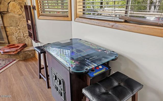 725 Sunshine Trail, Gatlinburg, TN 37738