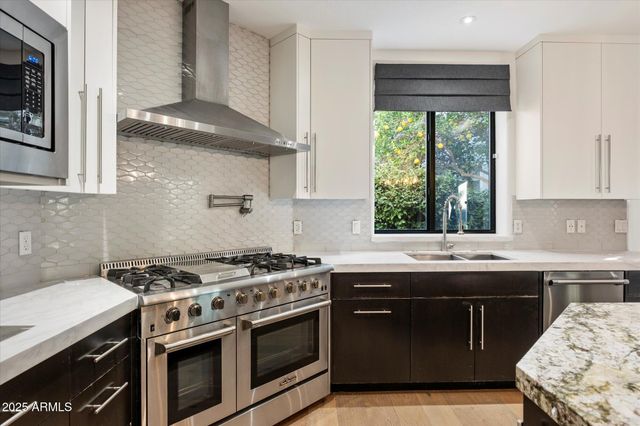 11 W SAN JUAN Avenue, Phoenix, AZ 85013