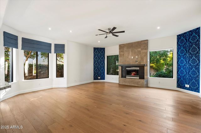 11 W SAN JUAN Avenue, Phoenix, AZ 85013