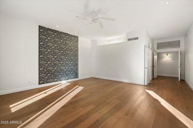 11 W SAN JUAN Avenue, Phoenix, AZ 85013